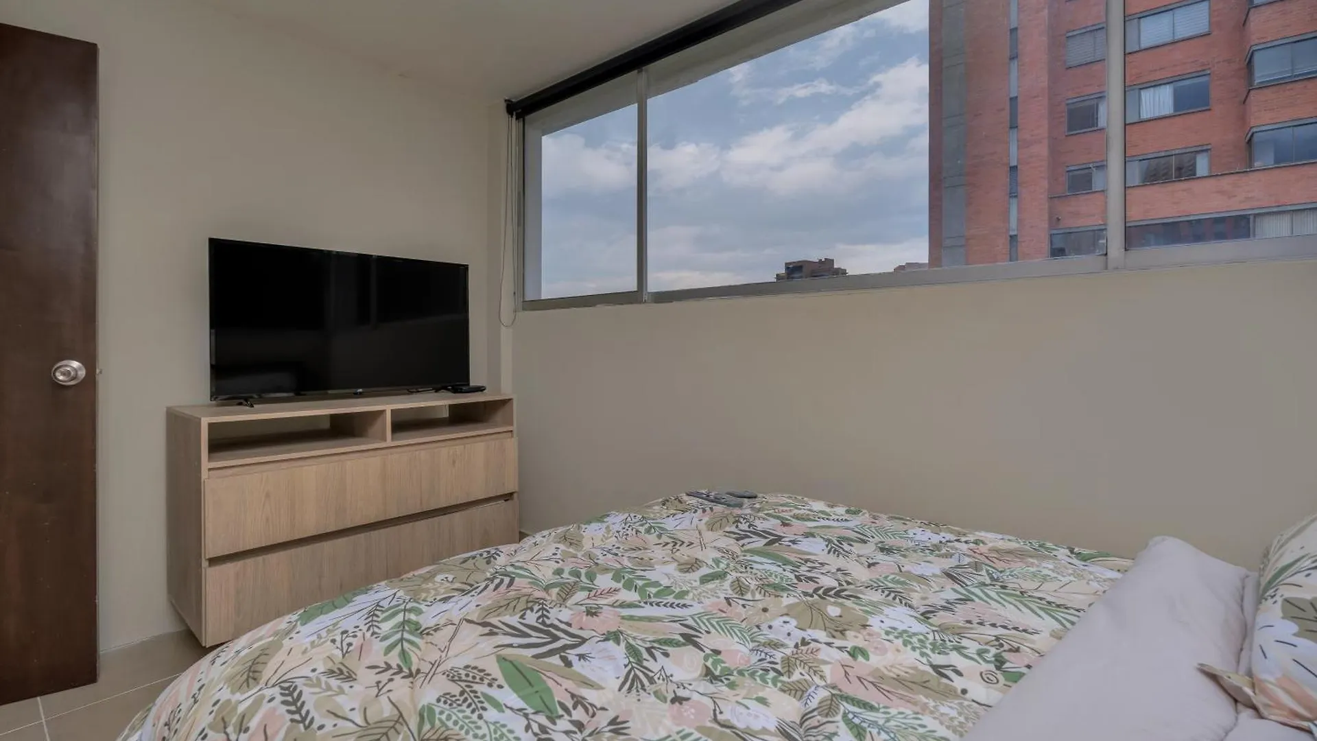 Apartamentos Oslo Tesoro By Housy Host Medellín