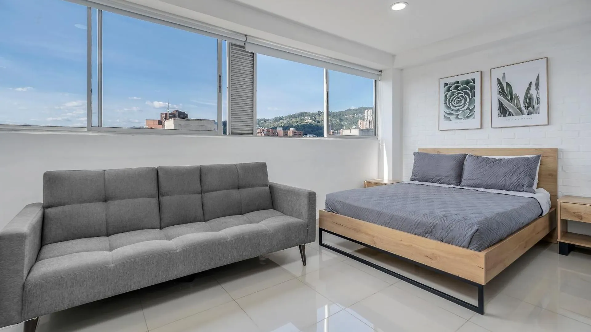 Oda ve Kahvaltı Apartamentos Oslo Tesoro By Housy Host Medellín Kolombiya