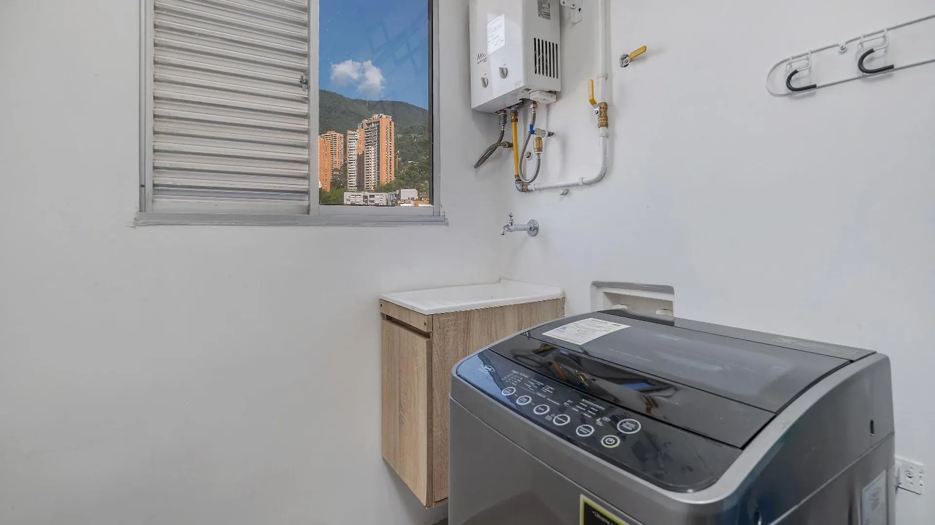 Oda ve Kahvaltı Apartamentos Oslo Tesoro By Housy Host Medellín