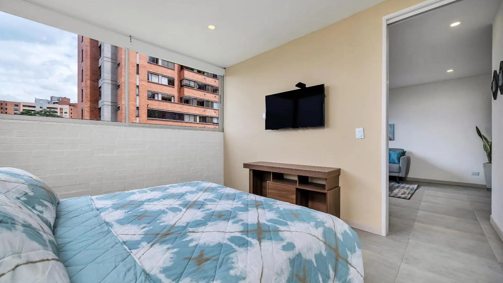 Apartamentos Oslo Tesoro By Housy Host Medellín Kolombiya