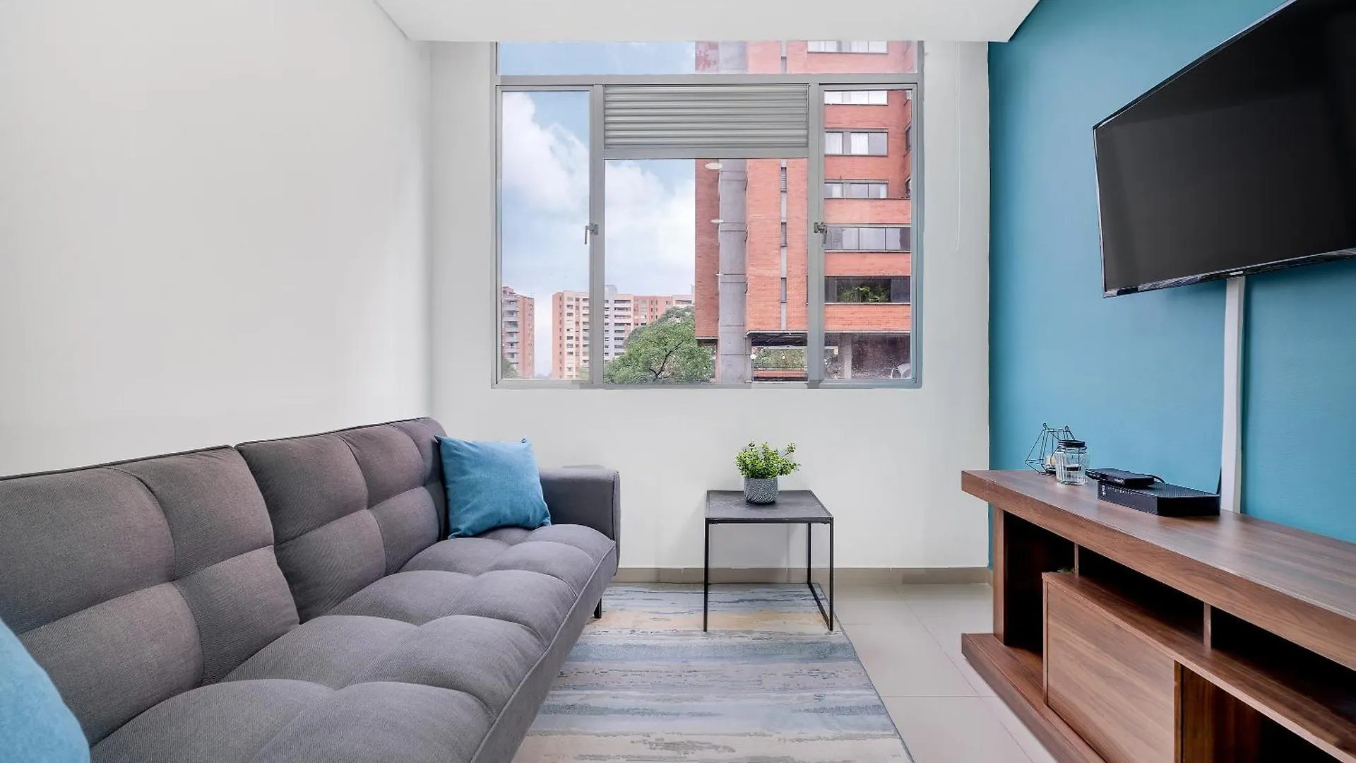Apartamentos Oslo Tesoro By Housy Host Medellín 0*,  Kolombiya